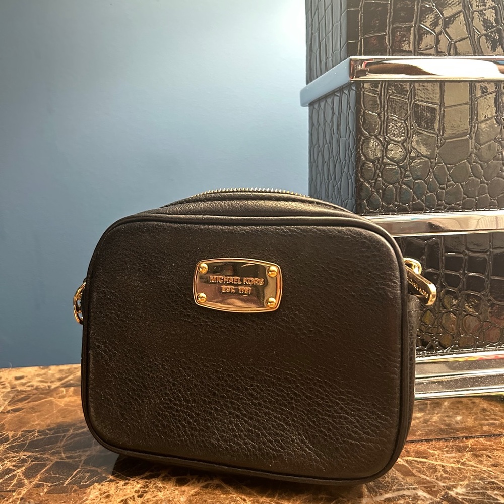 Michael Kors Crossbody and Shoulder Bag Purse